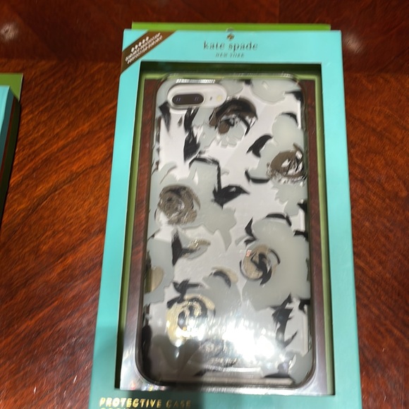 KATE SPADE iPhone 8 Plus - Picture 3 of 3